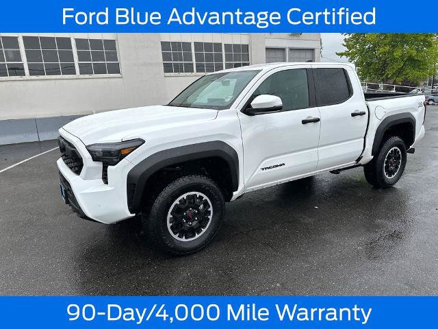 Used 2025 Toyota Tacoma TRD Off-Road w/ TRD Off Road Upgrade Package AWD/4WD image 3