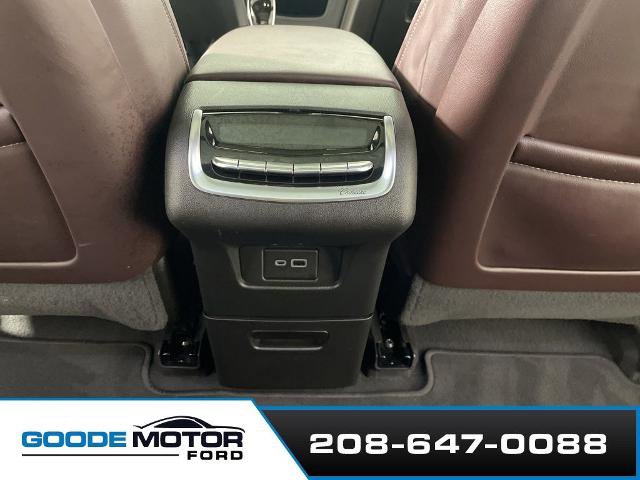 Used 2022 Cadillac XT6 Premium Luxury w/ Technology Package AWD/4WD image 19