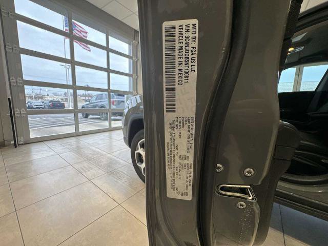 Used 2022 Jeep Compass Trailhawk w/ Trailer Tow Group image 30