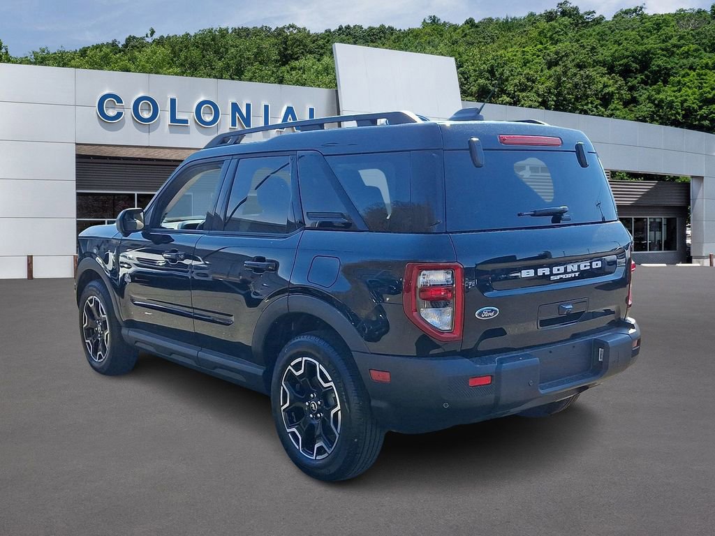 Certified 2025 Ford Bronco Sport Outer Banks w/ Outer Banks Tech Package+ image 2