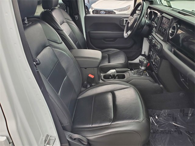 Used 2020 Jeep Wrangler Unlimited Sahara image 20