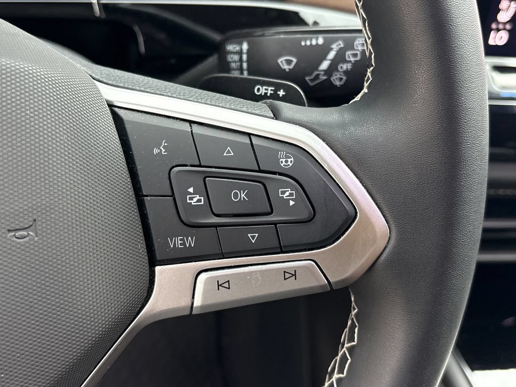 Used 2024 Volkswagen Atlas SE FWD image 17