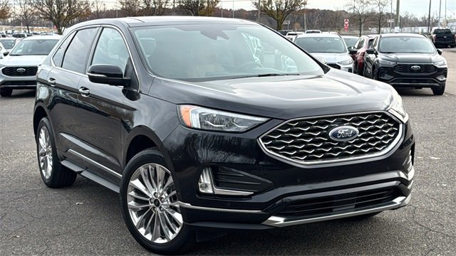 Certified 2024 Ford Edge Titanium w/ Titanium Elite Package image 8