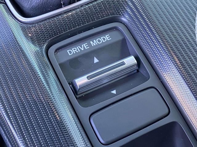 Used 2025 Honda Civic Sport image 32