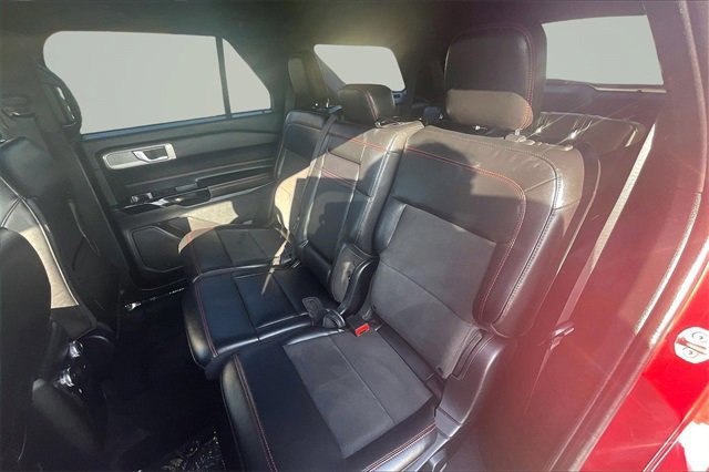 Certified 2022 Ford Explorer ST-Line w/ Class IV Trailer Tow Package image 26