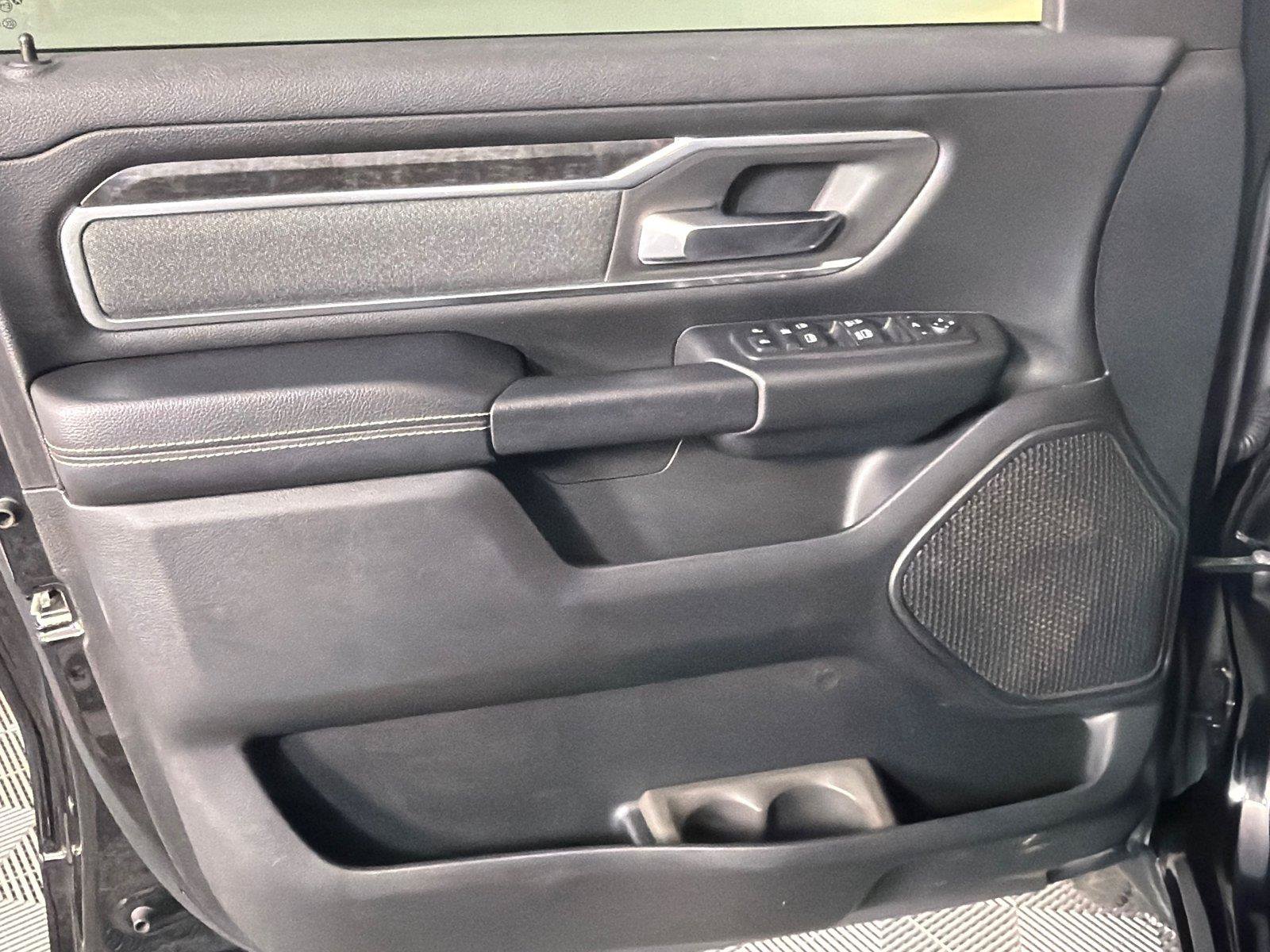 Used 2019 RAM 1500 Big Horn AWD/4WD image 10