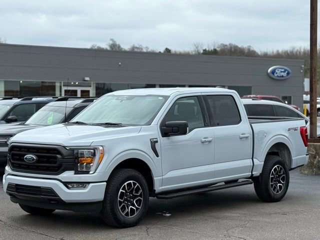 Certified 2022 Ford F150 XLT w/ Equipment Group 302A High image 33