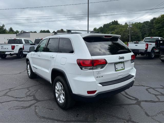 Used 2021 Jeep Grand Cherokee Laredo AWD/4WD image 3