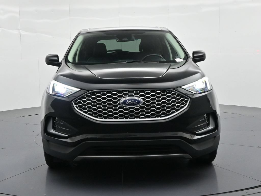 Certified 2024 Ford Edge SEL AWD/4WD image 3
