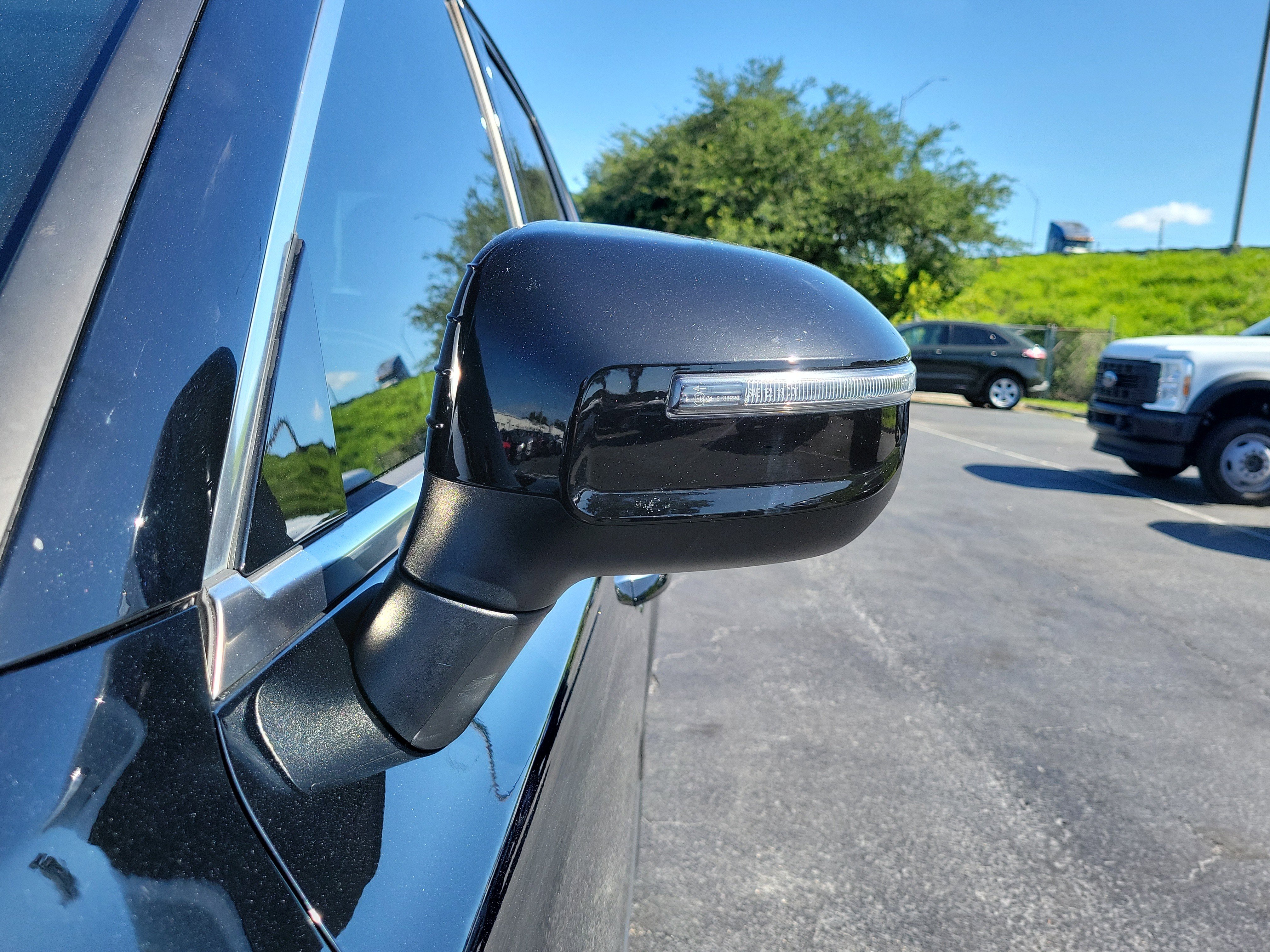Used 2021 Kia Telluride S AWD/4WD image 4