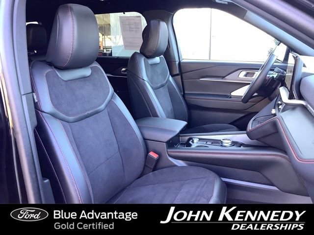 Certified 2025 Ford Explorer ST image 26