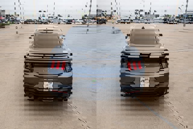 Certified 2025 Ford Mustang GT image 3