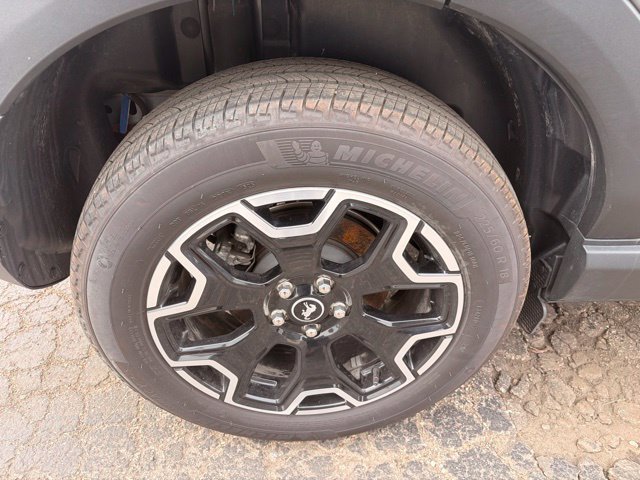Certified 2025 Ford Bronco Sport Outer Banks w/ Outer Banks Tech Package+ AWD/4WD image 6