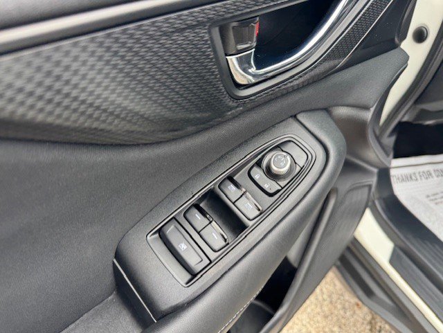 Used 2025 Subaru Outback Premium image 12