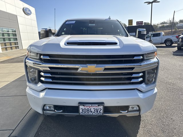Used 2020 Chevrolet Silverado 2500 High Country w/ Technology Package AWD/4WD image 8