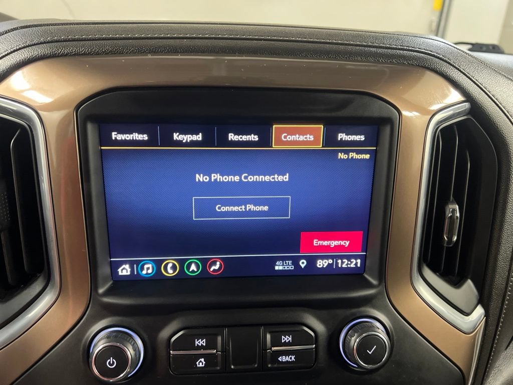 Used 2019 Chevrolet Silverado 1500 High Country w/ Technology Package AWD/4WD image 10