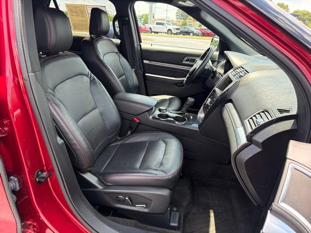 Certified 2018 Ford Explorer Sport AWD/4WD image 18