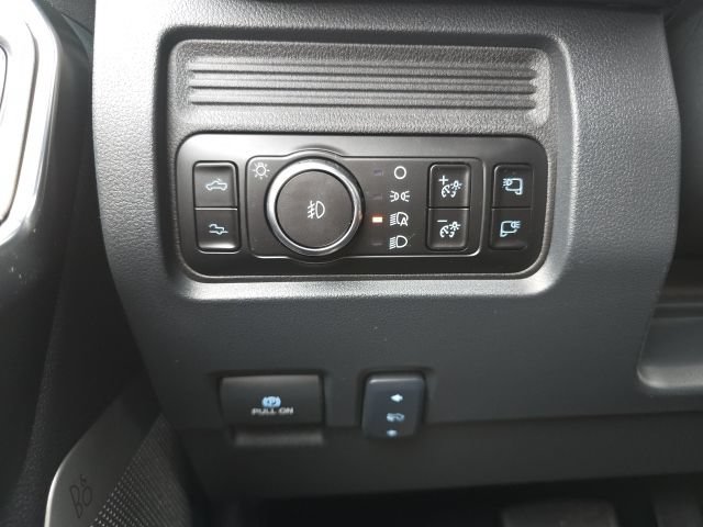Certified 2025 Ford F250 Platinum AWD/4WD image 26