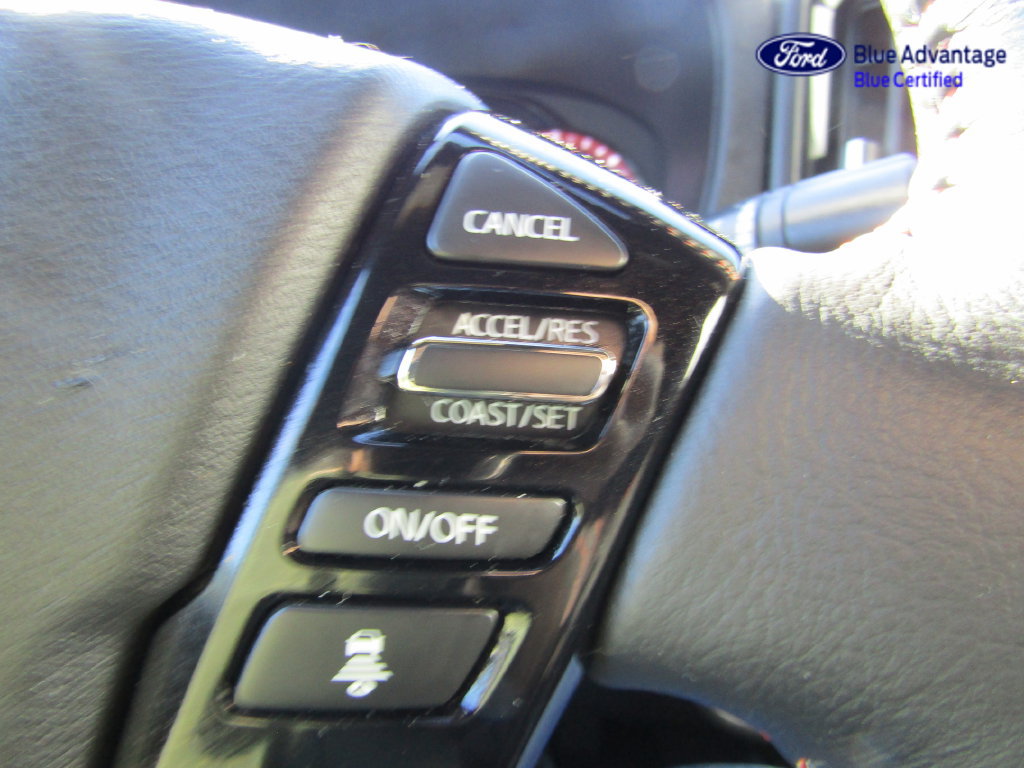 Used 2025 Nissan Frontier PRO-4X w/ Interior Protection Package AWD/4WD image 37