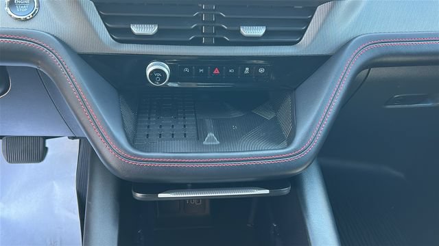 Certified 2025 Ford Explorer ST RWD image 23