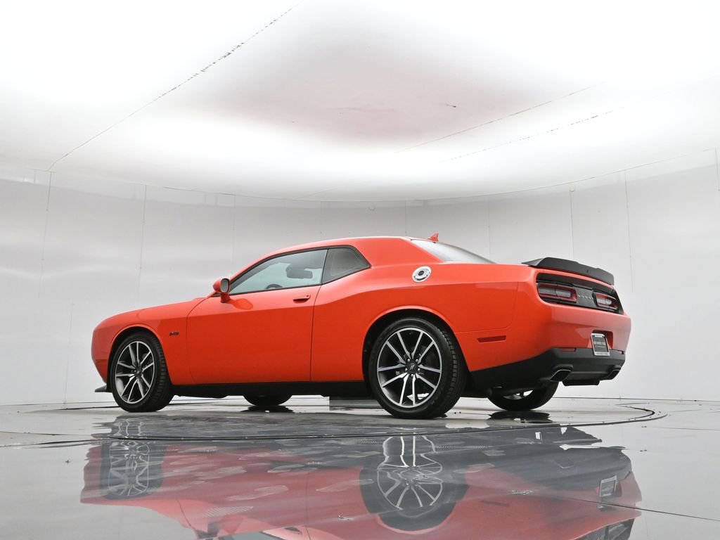 Used 2023 Dodge Challenger R/T image 21