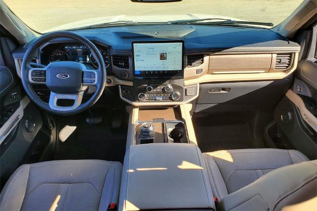 Certified 2023 Ford Expedition Max Limited image 24