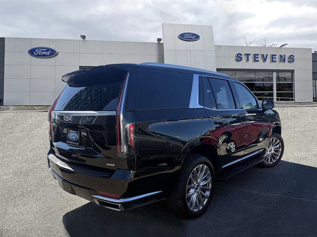Used 2024 Cadillac Escalade Premium Luxury AWD/4WD image 35