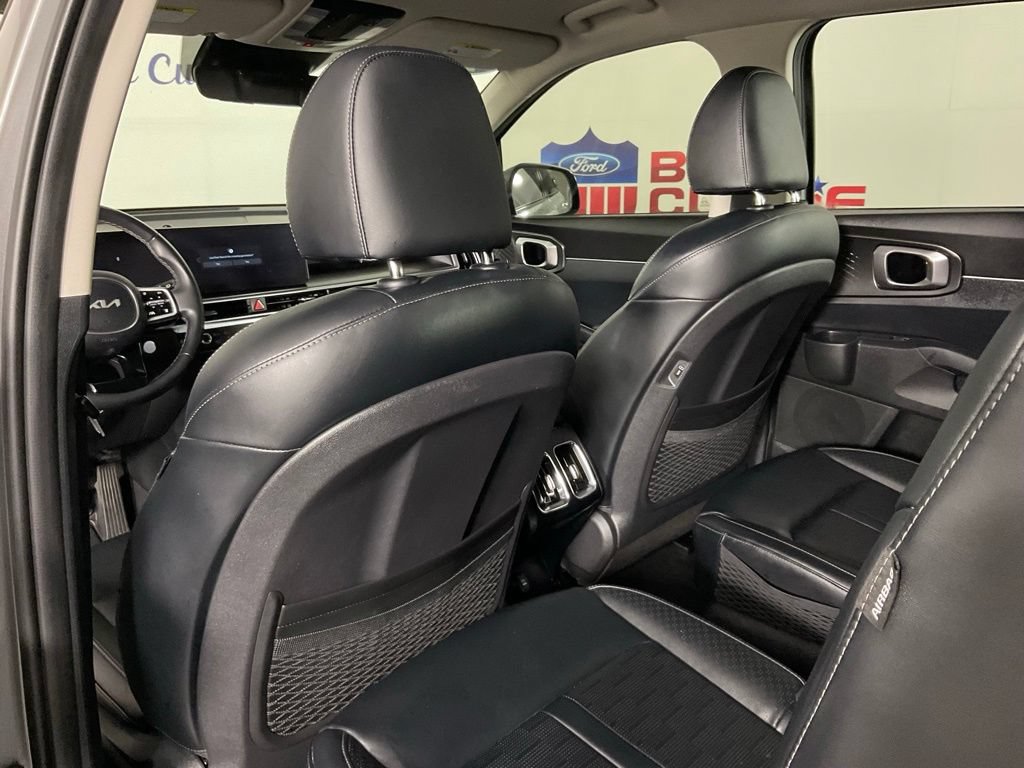 Used 2025 Kia Sorento EX AWD/4WD image 15