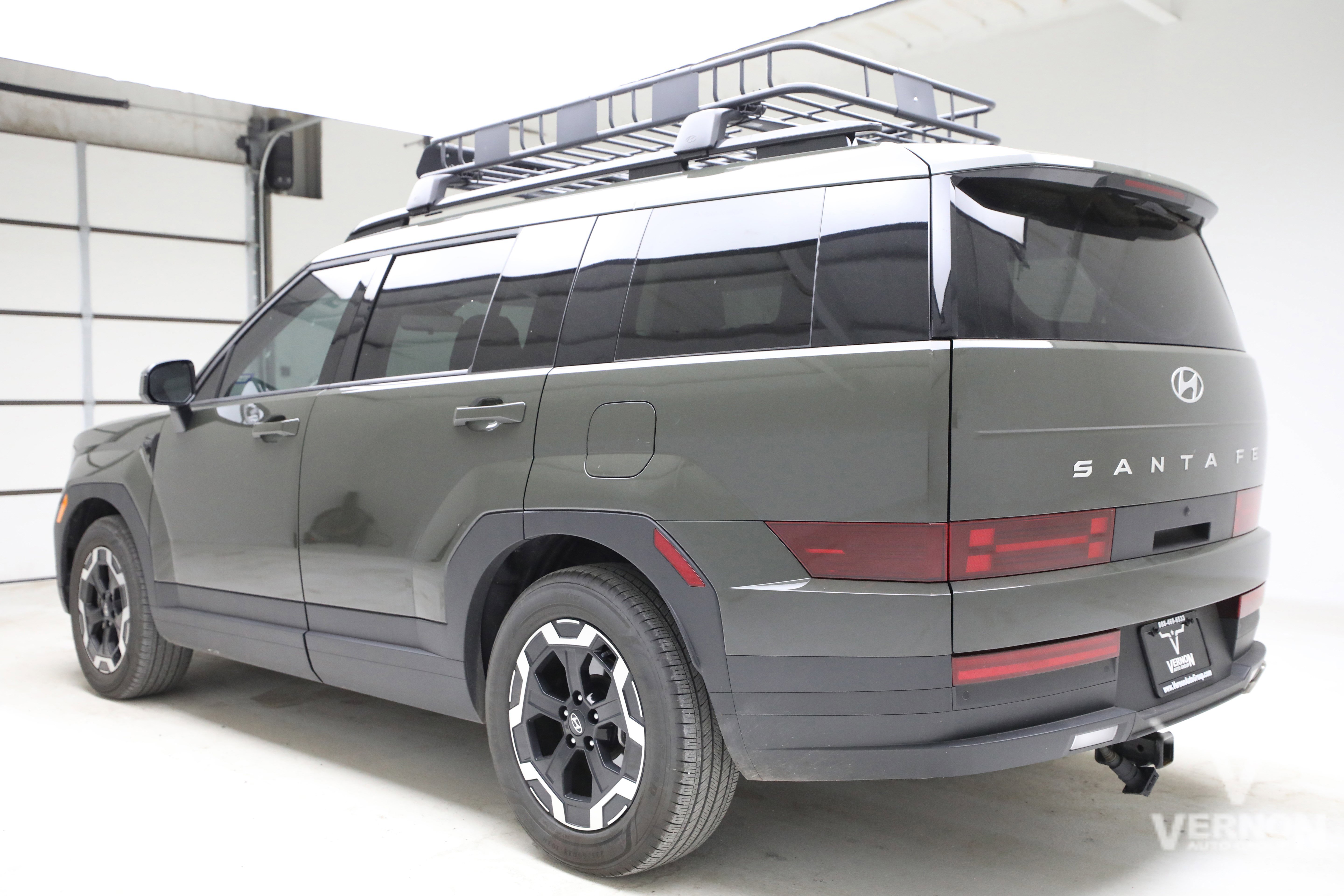 Used 2025 Hyundai Santa Fe SEL image 3