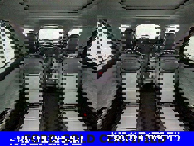 Certified 2022 Ford Explorer XLT w/ Equipment Group 202A image 18