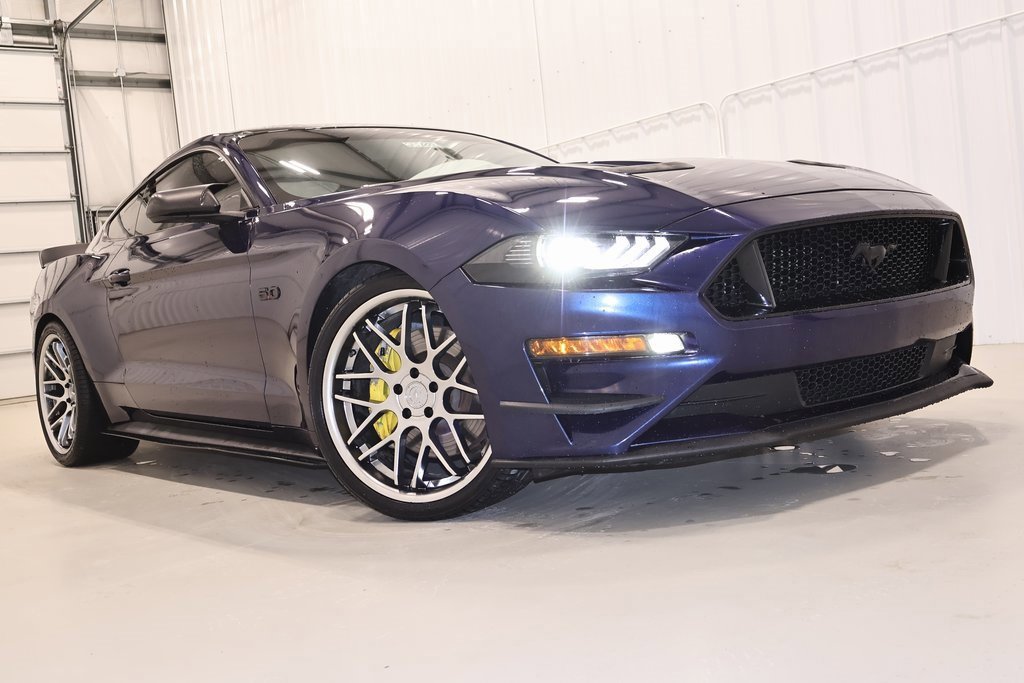 Certified 2018 Ford Mustang GT w/ Black Accent Package image 9