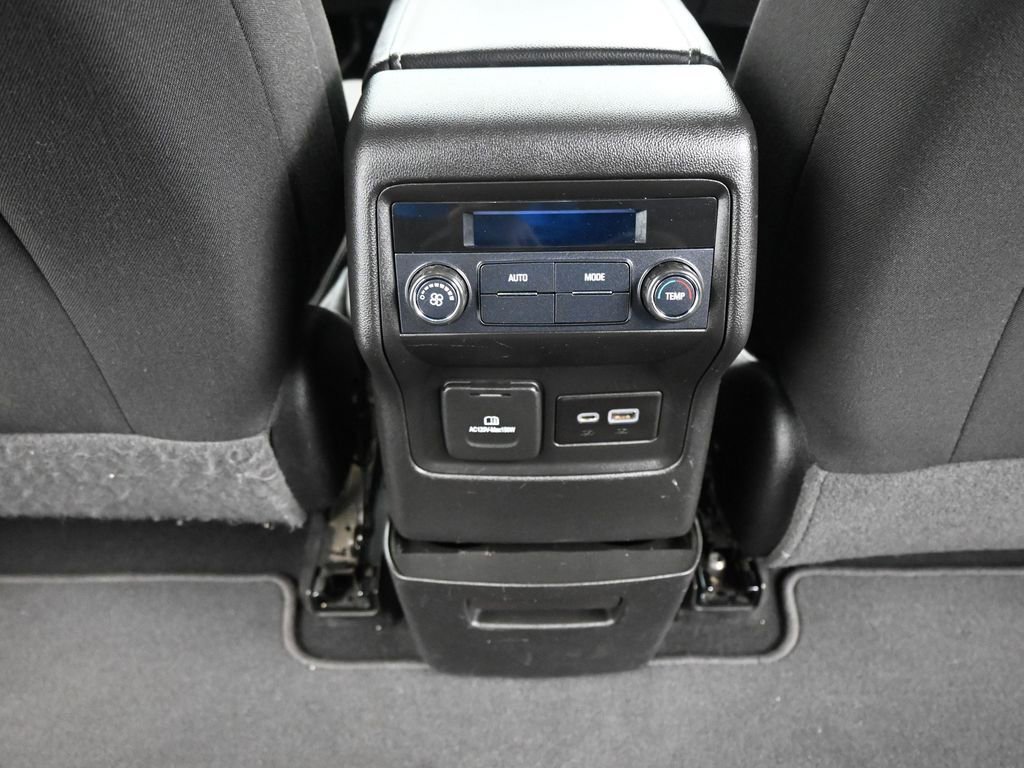 Used 2021 GMC Acadia SLE w/ Driver Convenience Package image 24