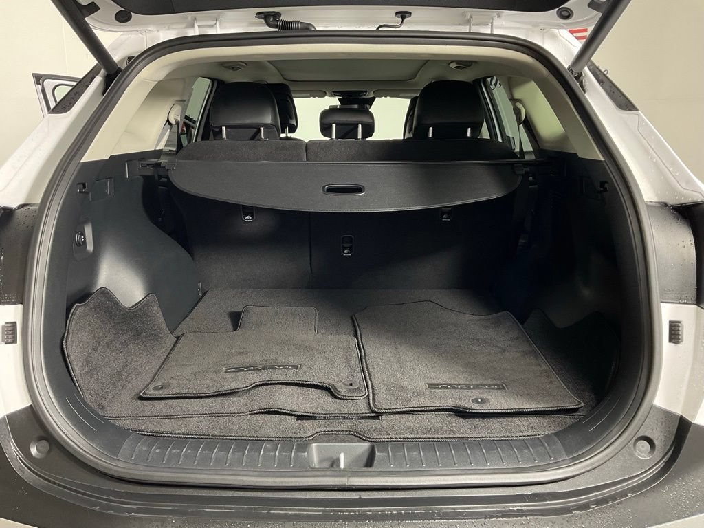Used 2025 Kia Sportage EX w/ Premium Package FWD image 11