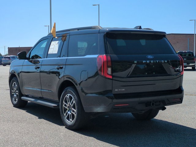 Certified 2025 Ford Expedition Active RWD image 6