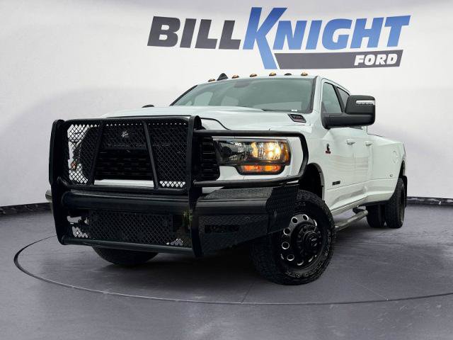 Used 2024 RAM 3500 Big Horn w/ Night Edition AWD/4WD image 1