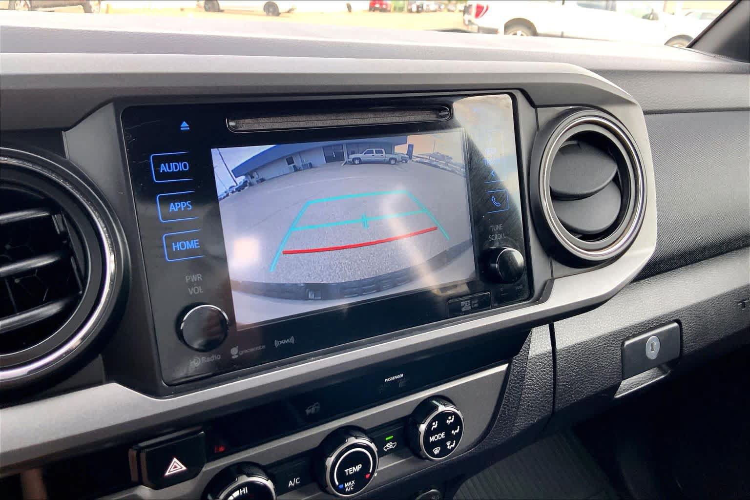 Used 2017 Toyota Tacoma TRD Off-Road w/ Tow Package AWD/4WD image 27