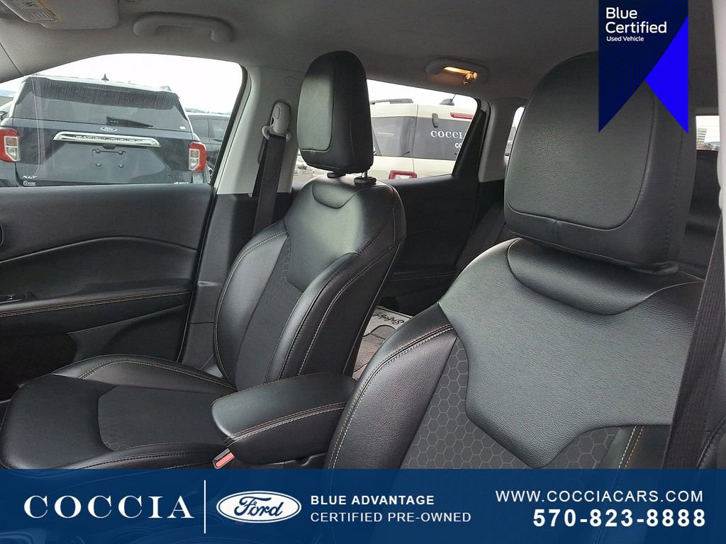 Used 2019 Jeep Compass Latitude w/ Cold Weather Group image 14