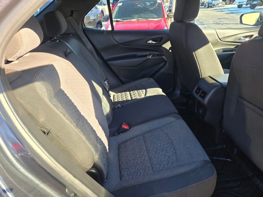 Used 2022 Chevrolet Equinox LT image 11