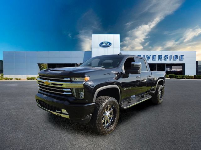 Used 2020 Chevrolet Silverado 2500 High Country w/ Z71 Off-Road Package AWD/4WD image 3