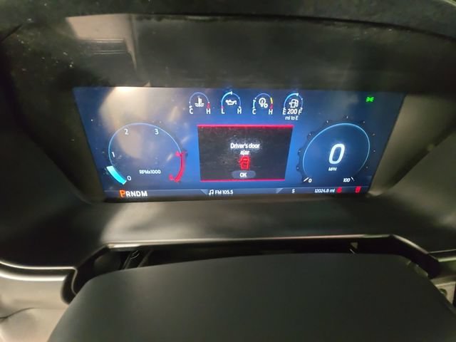 Certified 2025 Ford F350 Platinum w/ Tremor Off-Road Package AWD/4WD image 19