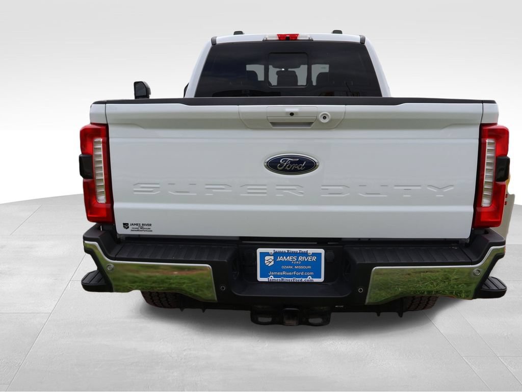 Certified 2024 Ford F250 Lariat w/ FX4 Off-Road Package AWD/4WD image 21