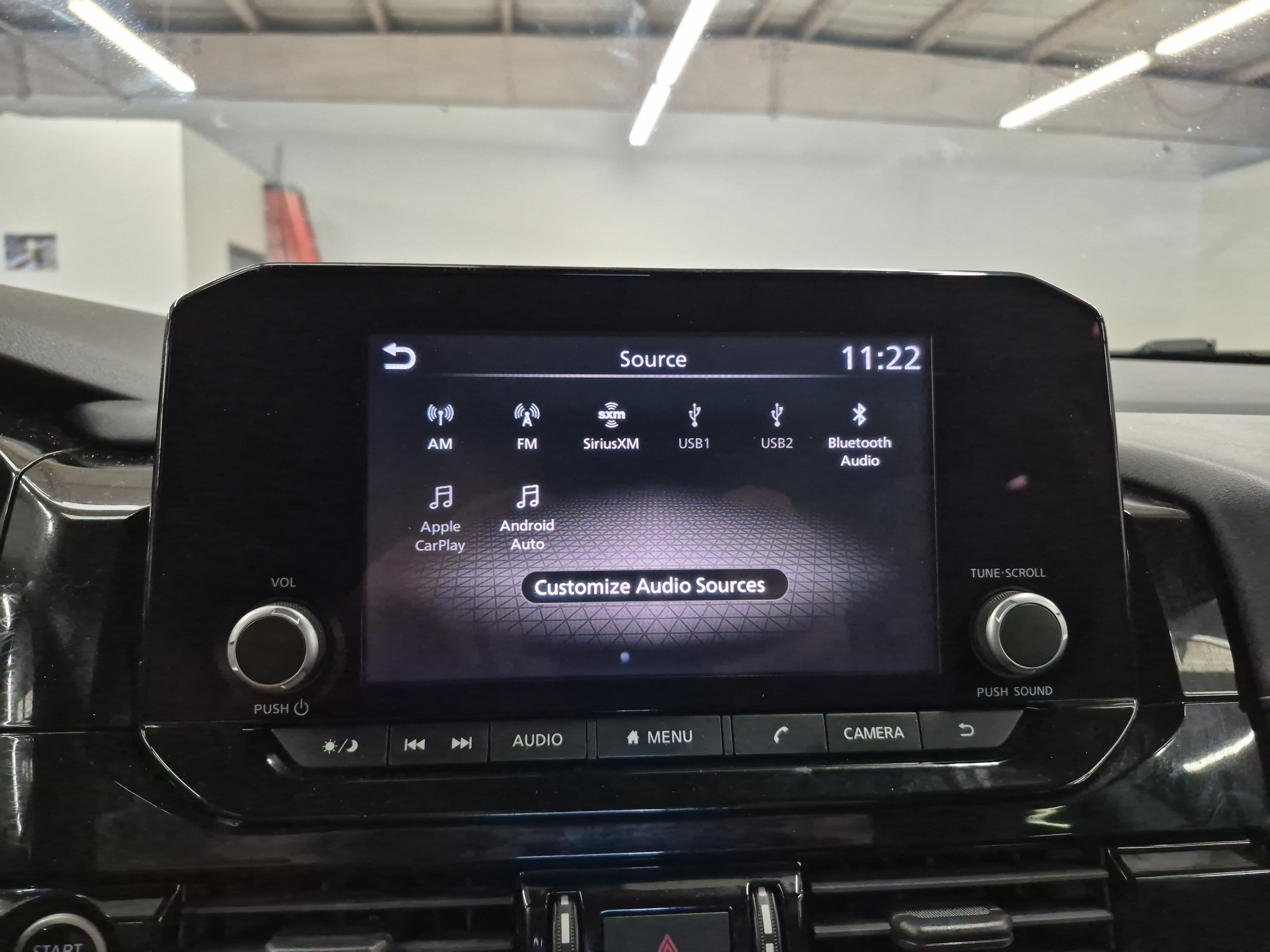 Used 2022 Nissan Pathfinder S FWD image 32
