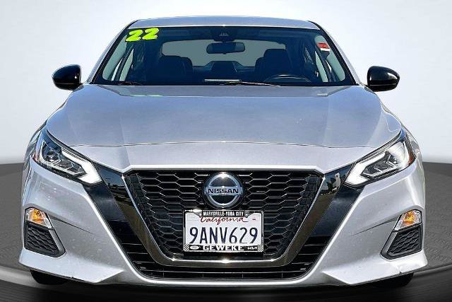 Used 2022 Nissan Altima 2.5 SR FWD image 3