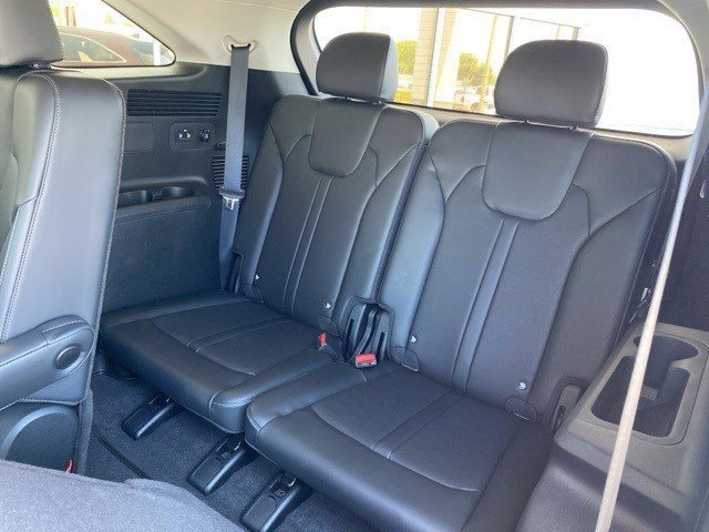 Used 2025 Kia Sorento EX image 13