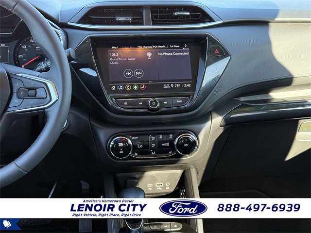 Used 2021 Chevrolet TrailBlazer LT w/ Sun and Liftgate Package image 13