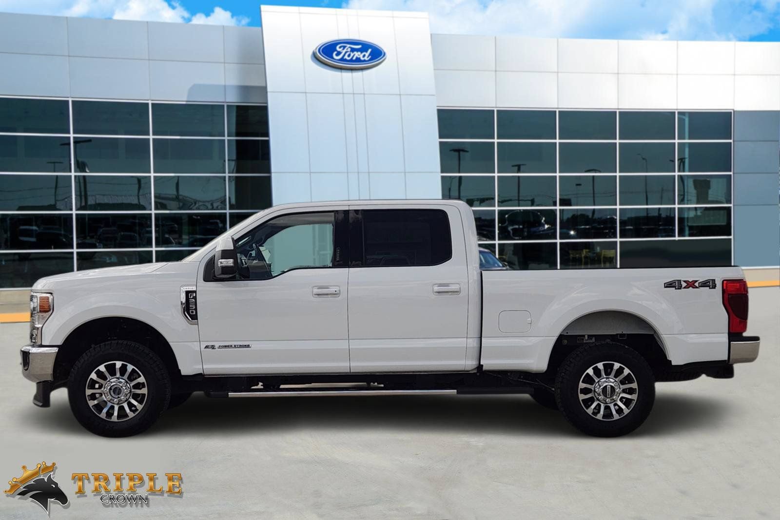 Certified 2022 Ford F250 Lariat w/ Lariat Value Package AWD/4WD image 3
