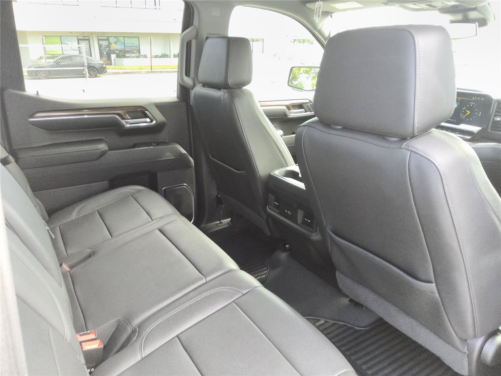Used 2023 Chevrolet Silverado 1500 RST w/ Convenience Package II AWD/4WD image 27