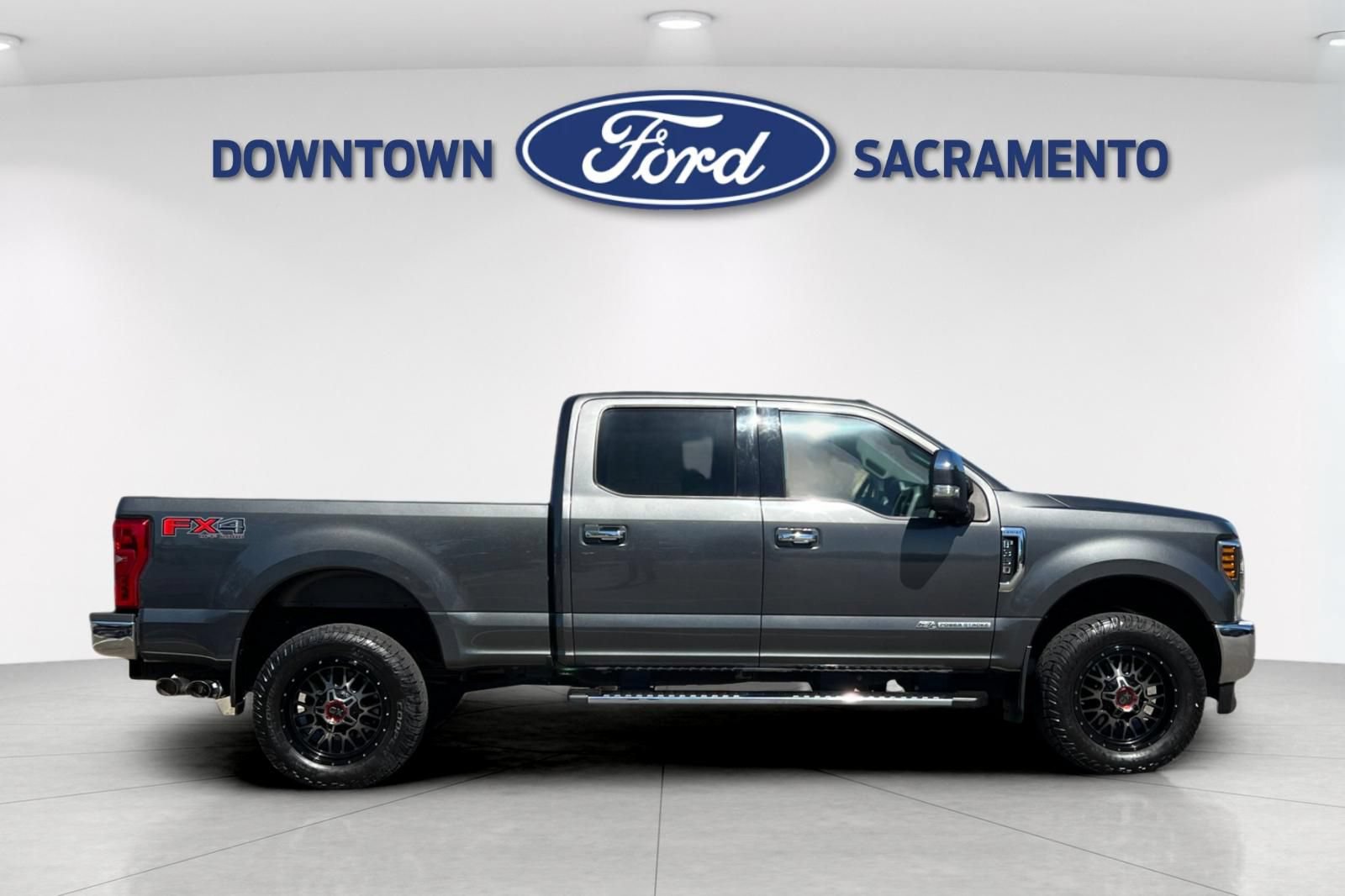 Certified 2018 Ford F350 Lariat w/ Lariat Ultimate Package AWD/4WD image 10