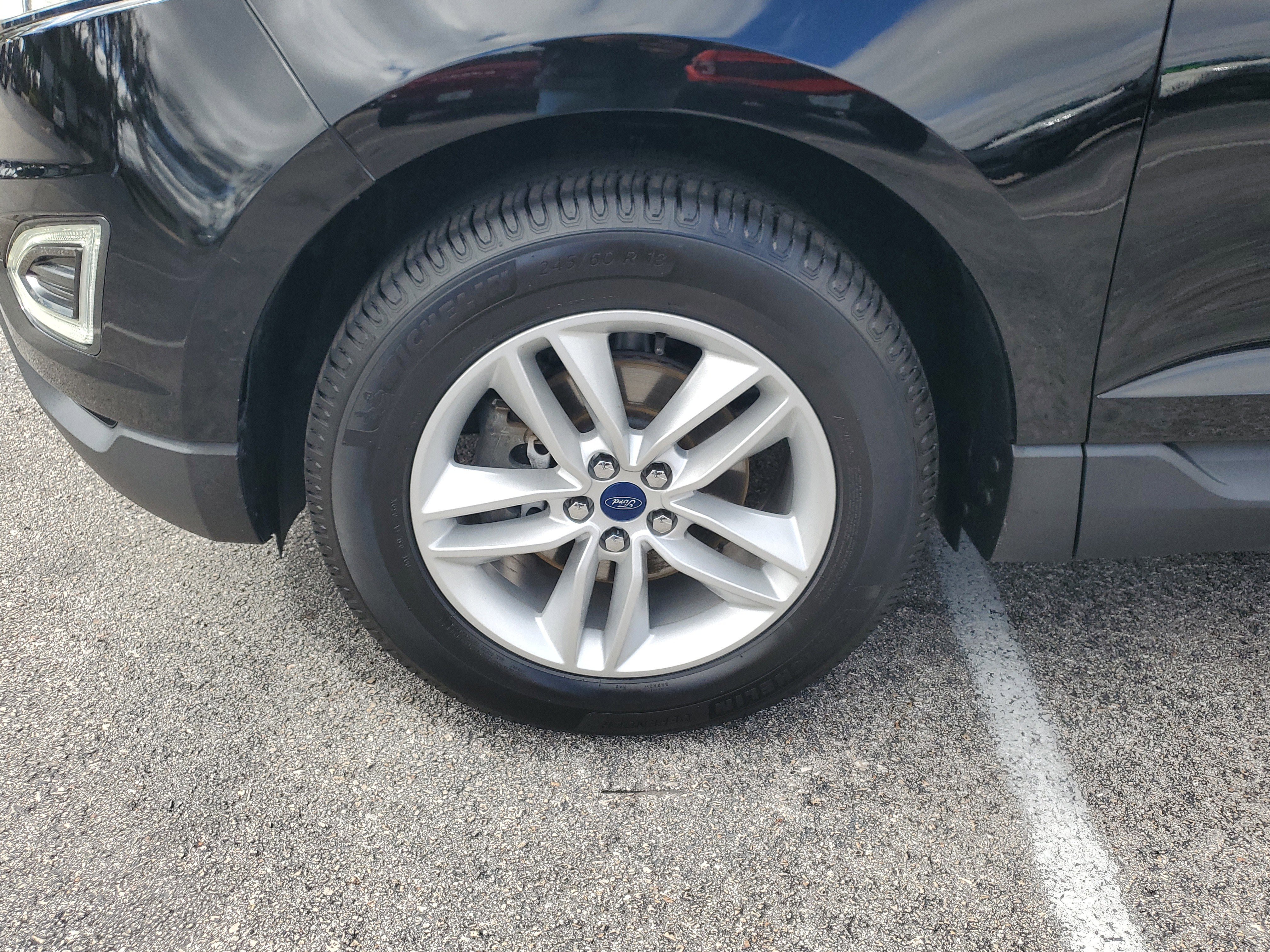 Certified 2017 Ford Edge SEL w/ Equipment Group 201A image 8