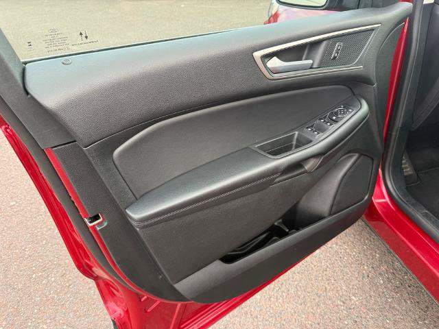 Certified 2024 Ford Edge SEL AWD/4WD image 22